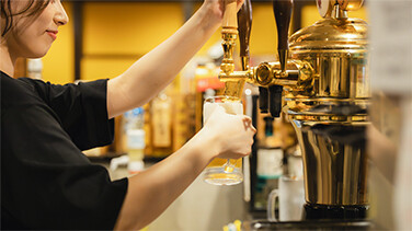 アルバイト時給1,500円時代、コンビニも飲食店も高時給化? アルバイト市場の現在地