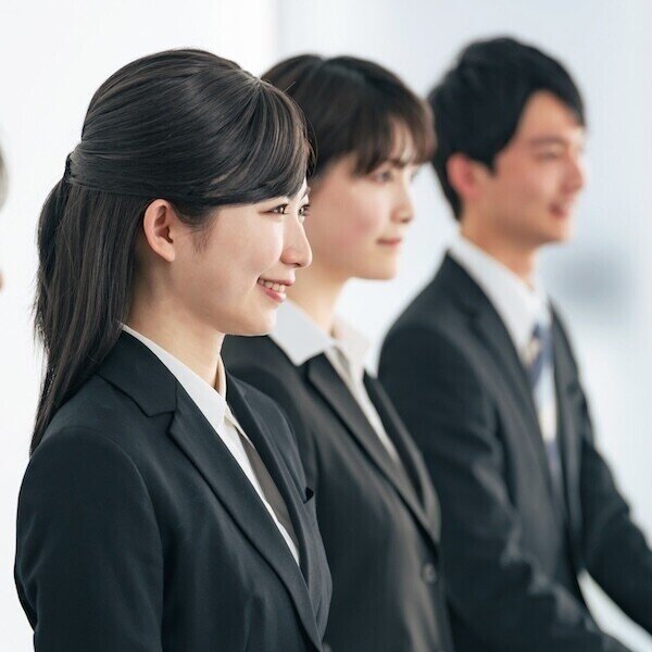 27卒採用、最終面談・内定・内々定の前倒しが約7割　28卒は32.2％が「前倒し予定なし」