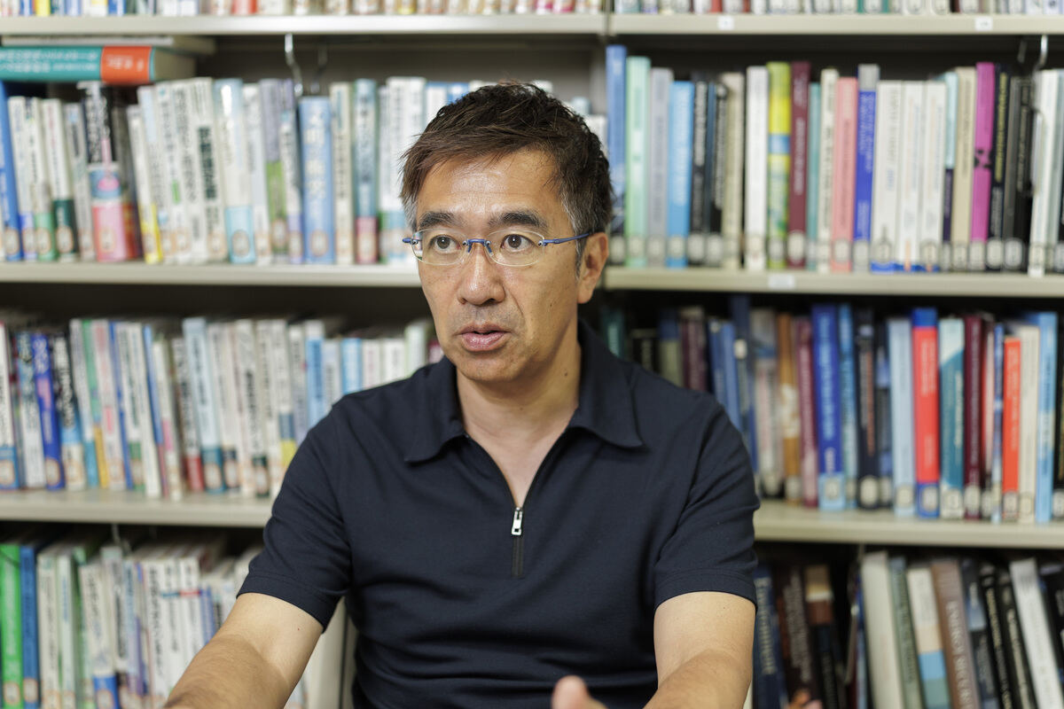 ></picture>蟹江憲史