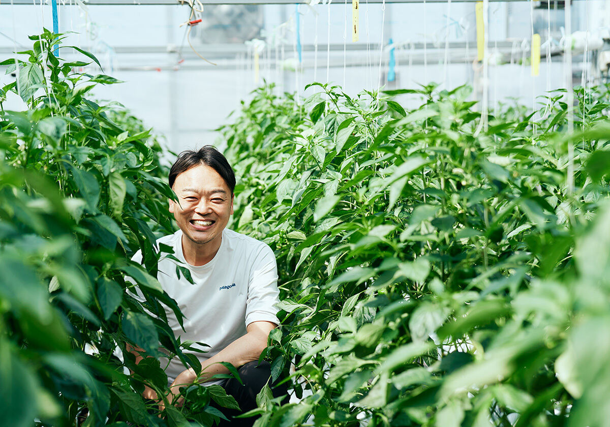 AGRIST代表取締役の斎藤潤一氏。シリコンバレーでスタートアップを経験し、スピードと資本の力を肌で経験した一方、2011年の東日本大震災をきっかけに「社会をより良くすること」に自分の力を使いたいと考えるようになったという。19年にAGRISTを創業。AIとロボットで食料安全保障問題の解決に挑戦している。
