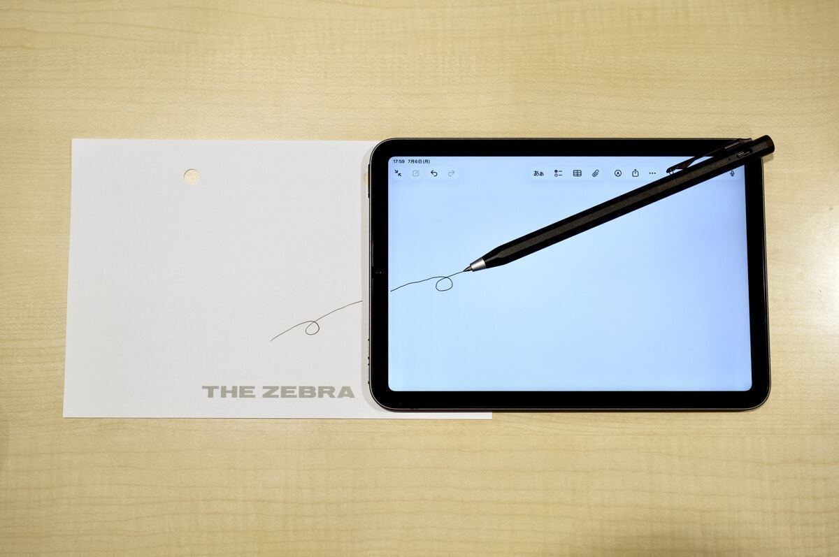 紙にはインクが出て、iPadにはインクが出ない、魔法のようなペン先のスタイラス・ボールペン「スタイラスツーウェイ」。