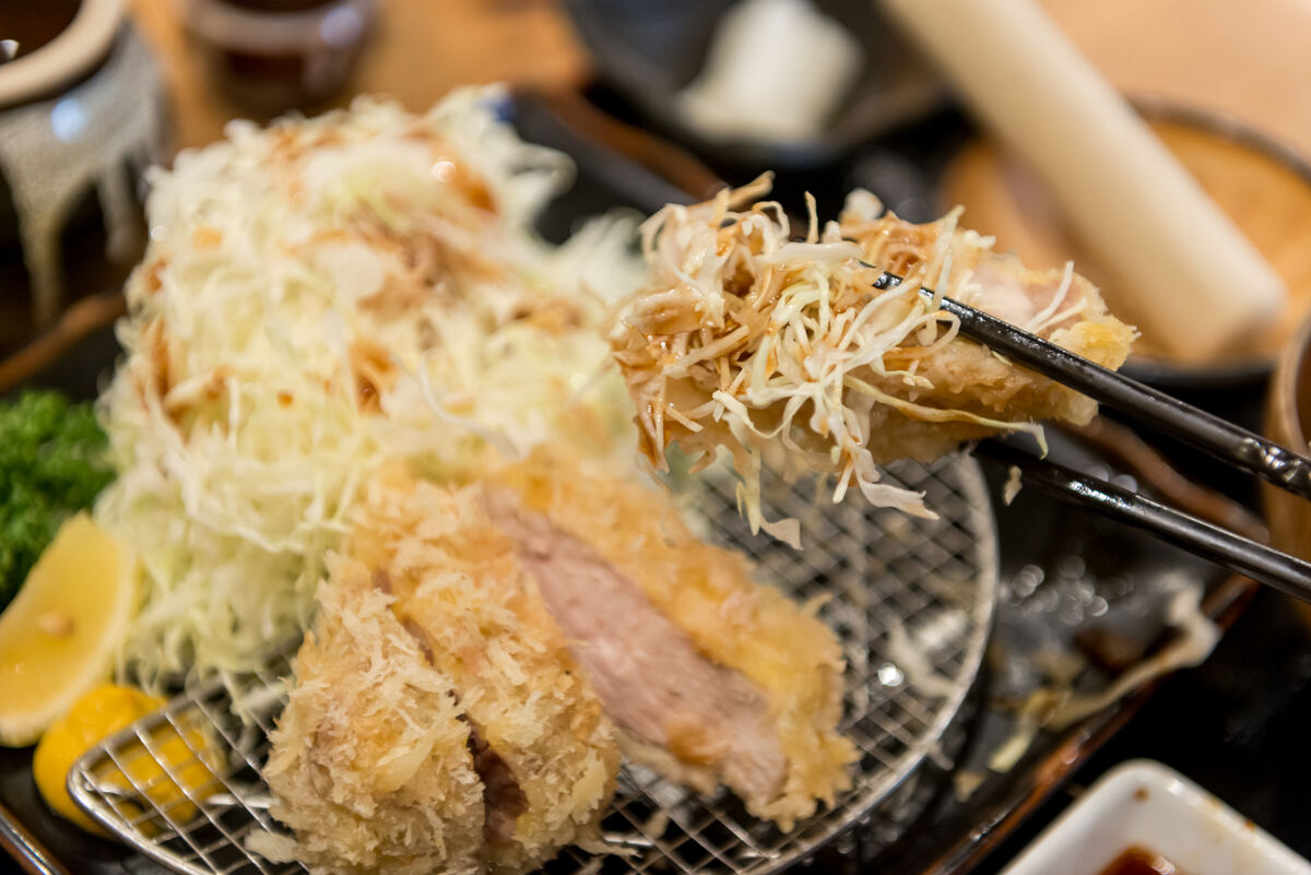 ソースキャベツをのせて食べてもおいしい