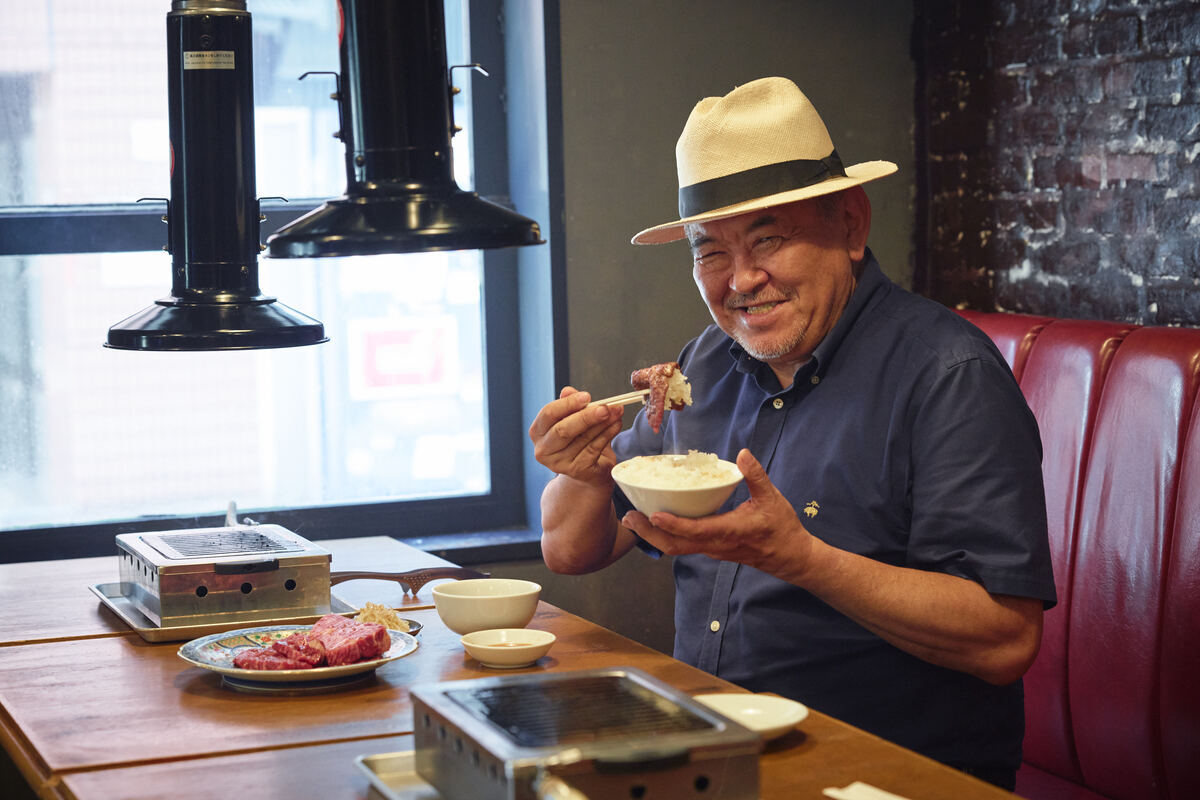 マッキー牧元さんがおすすめする勝ち飯ランチ『焼肉ホルモン アポロン 神田駿河台』の「黒毛和牛焼肉定食」
