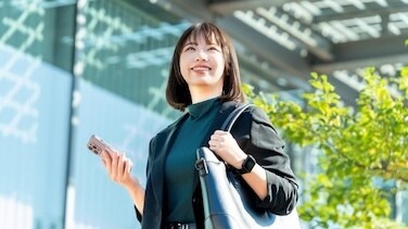 働く女性の経済学 第1回 第一回　女性のキャリアは「運」に左右される？　「成功」につなげる働き方と備え