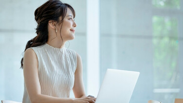 働く女性の経済学 第2回 第二回　女性の平均給与から考える、会社員とフリーランス　育児と両立する働き方と社会保障の違い